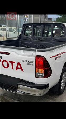 تويوتا هايلوكس